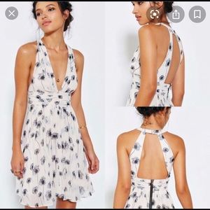 Kimchi blue dandelion dress